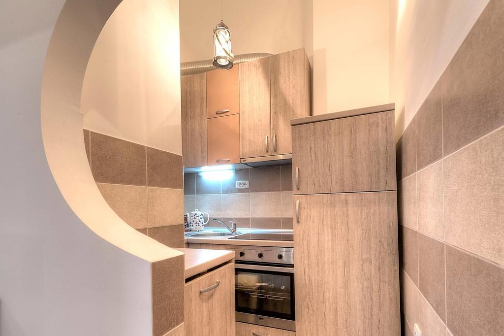 Wukovic Apartments Tivat Exterior foto